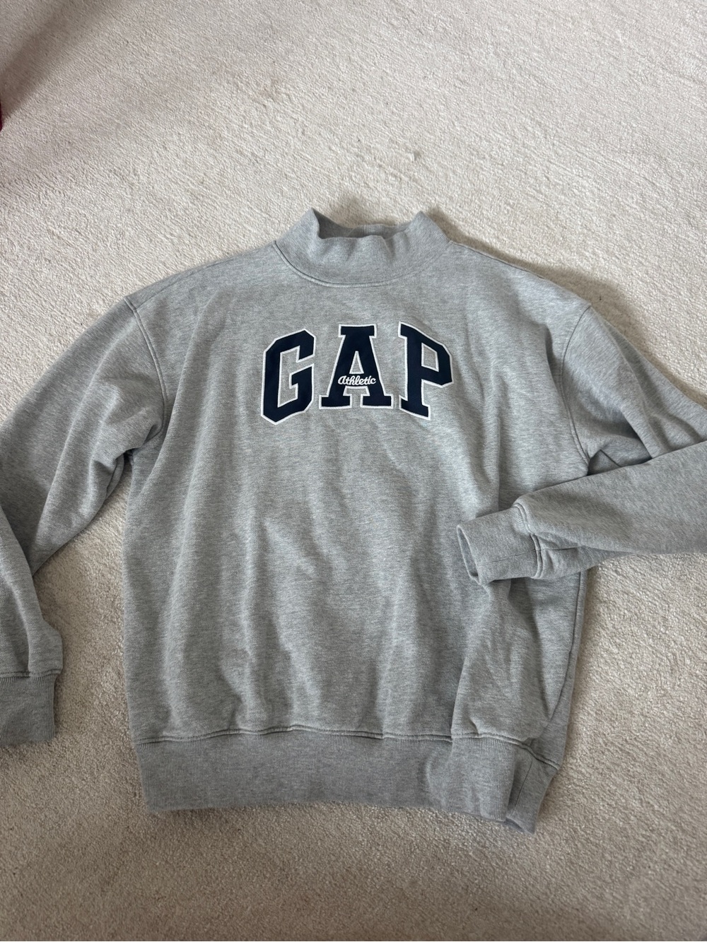 GAP Women’s Gray Mock Neck Logo Sweatshirt